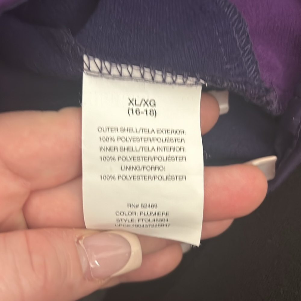 100% polyester purple rain jacket. 💜 - Picture 4 of 5